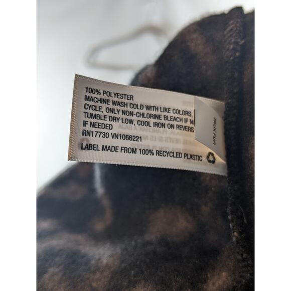 All in Motion Animal Print Sherpa Jacket Dark‎ Gray M Relaxed Zipper Leopard New - Picture 6 of 8